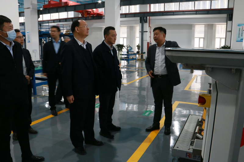 民航局领导莅临我司参观指导